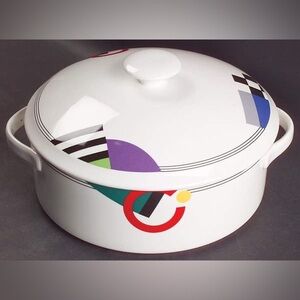 Vintage Mikasa High Spirits 2 Qt Round Covered Casserole Abstract Designs